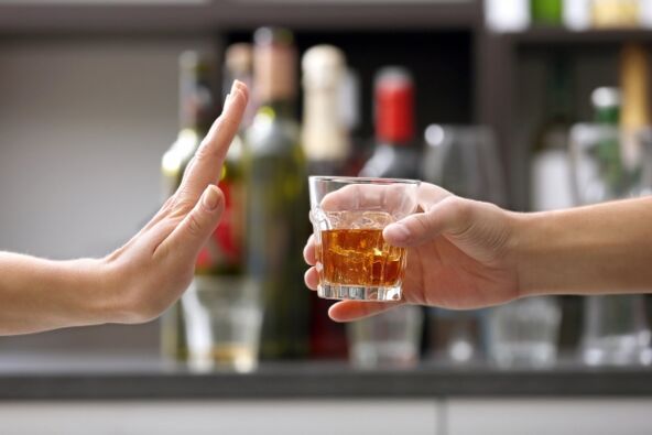 Ablehnung von Alkohol zur Vorbeugung von Prostatitis